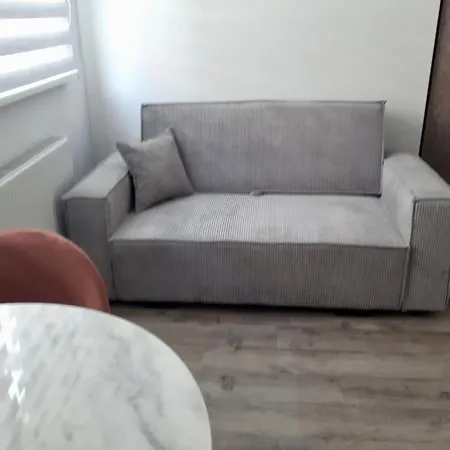Lux *